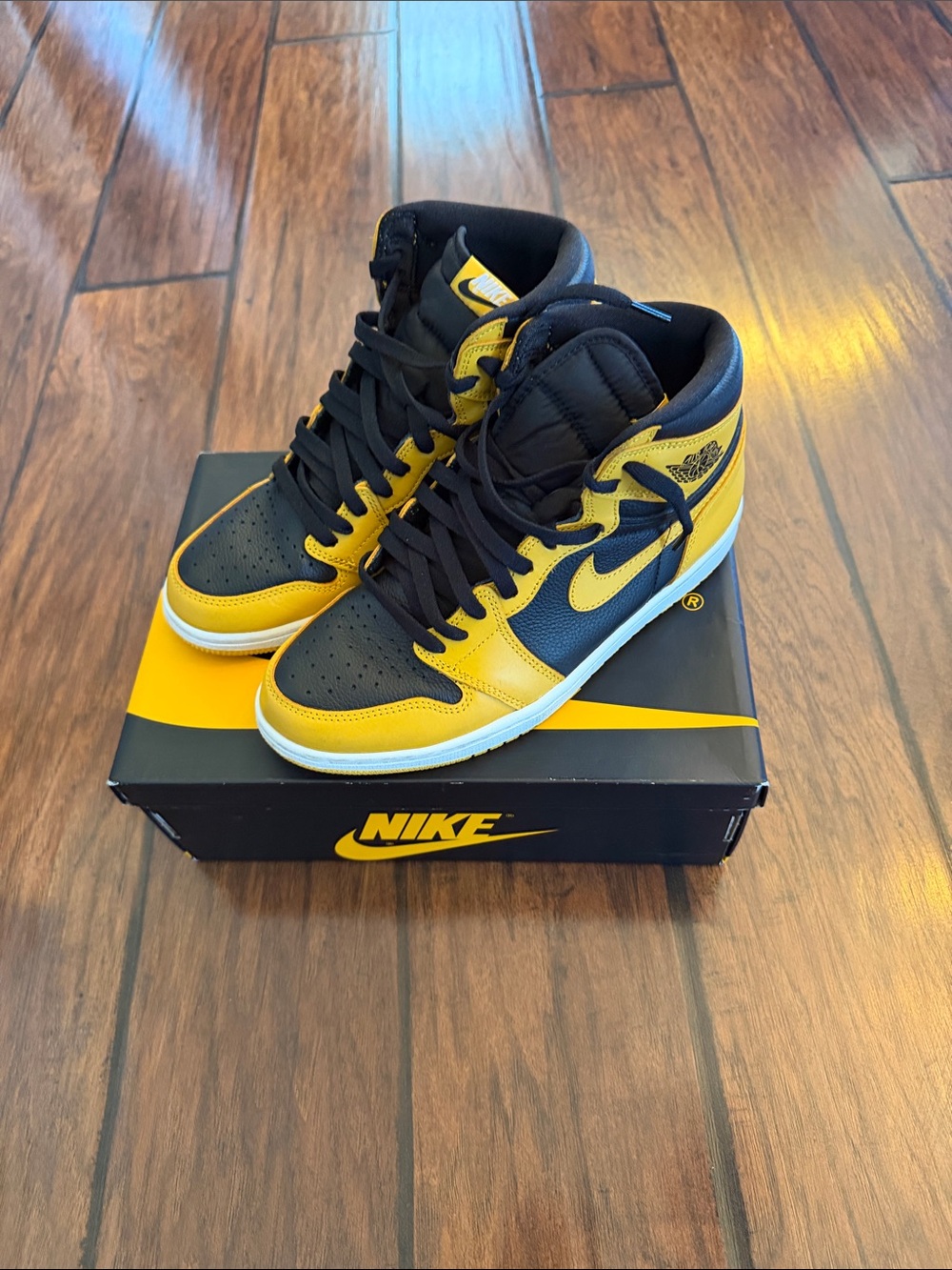 Jordan 1 Retro High OG sneakers